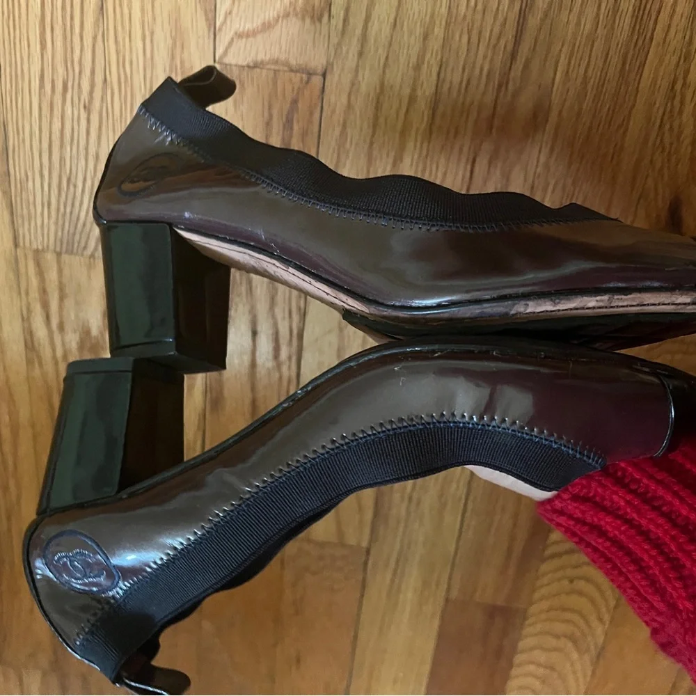 Taking offers! Chanel Black and purple Block Heel Pumps